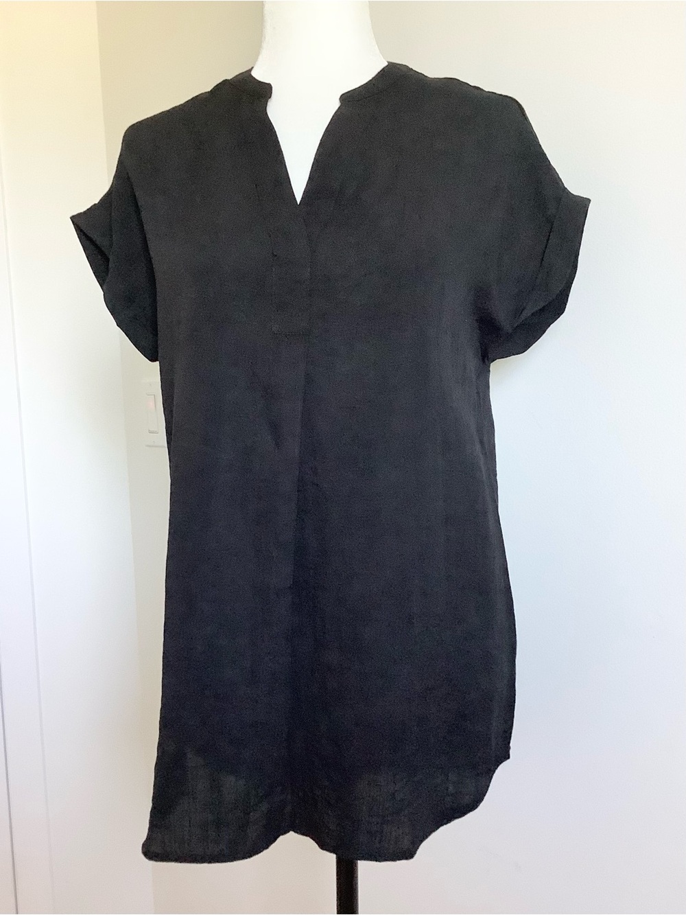 RACHEL Rachel Roy Black Short Sleeve V-Notch Tunic Women’s Sz. S NEW